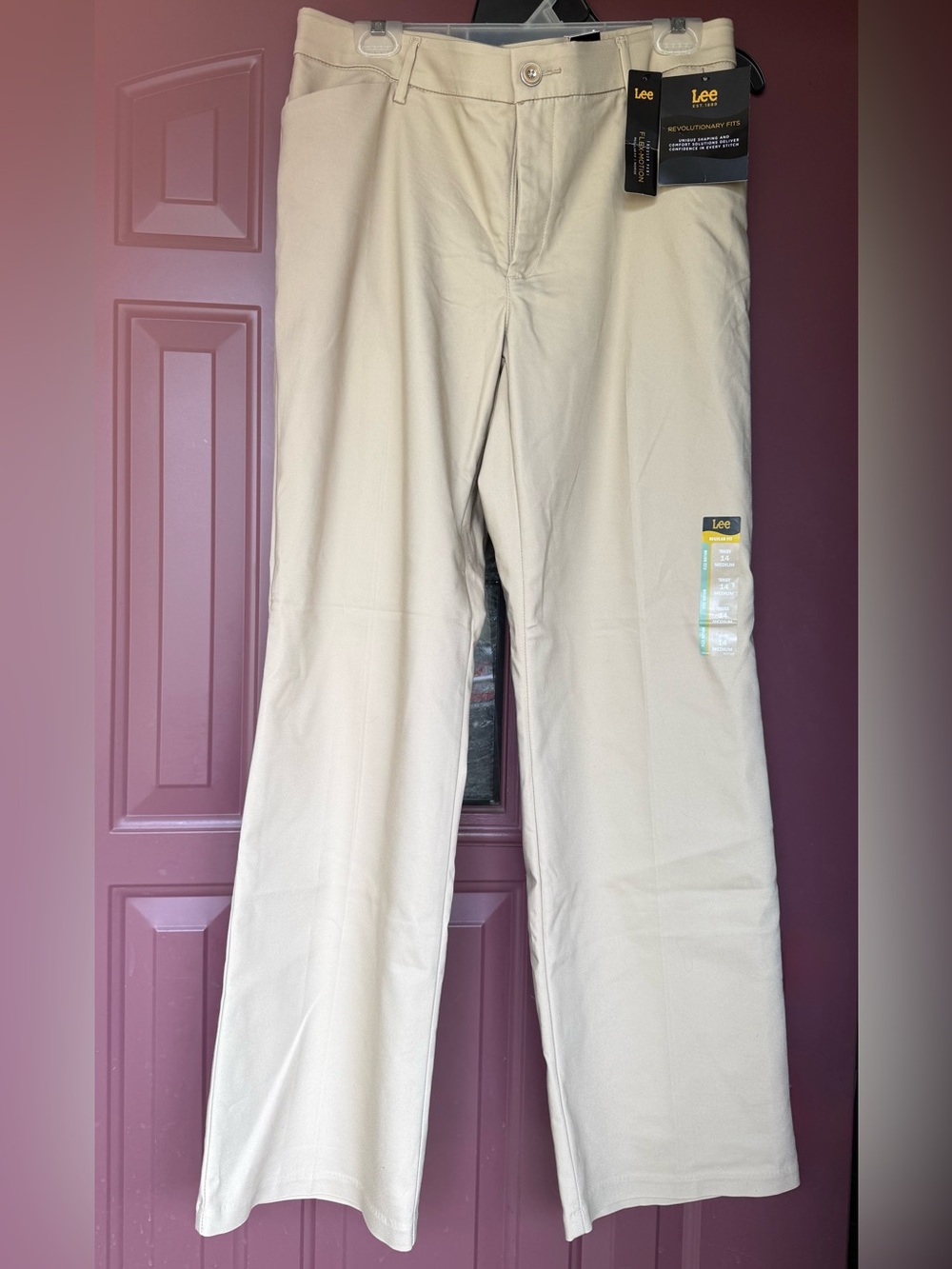 Lee Women’s Khaki Straight-Leg Pant